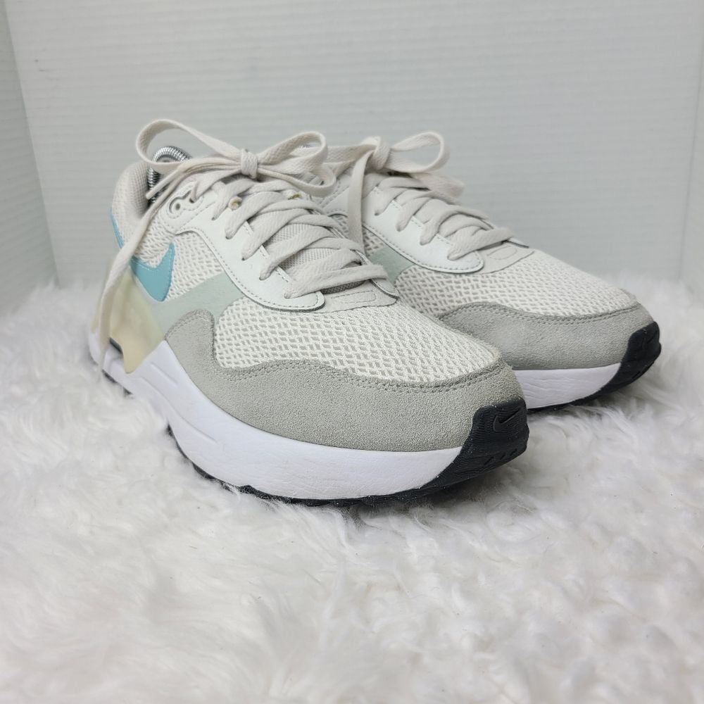 Nike Air Max Heel System Womens Sz 11 Summit White Ocean Bliss Shoes DM9538-105.